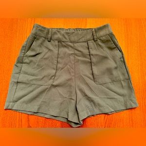 Forest green loose fit shorts